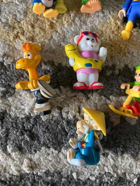 Kinder figúrky 7ks, 