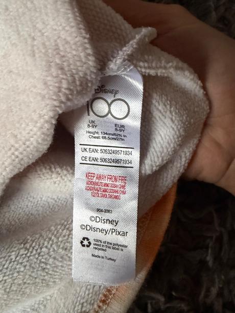 Mikinka stitch, disney,128