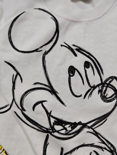Desigual mickey kvalitny, krásny svetrik, desigual,l
