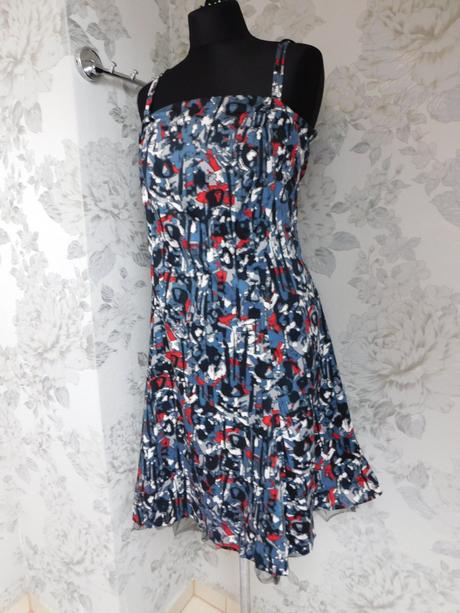 Kvalitne letne pekne šaty, 42