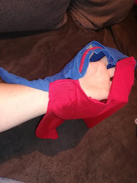 Tričko s dlhým rukávom s plášťom, 104