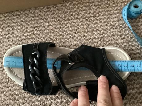 Sandálky, wojtylko,33