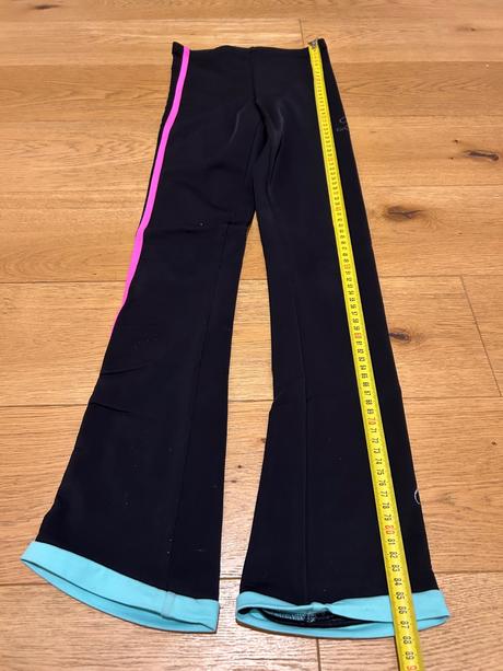 Krasokorčuliarska súprava, 140