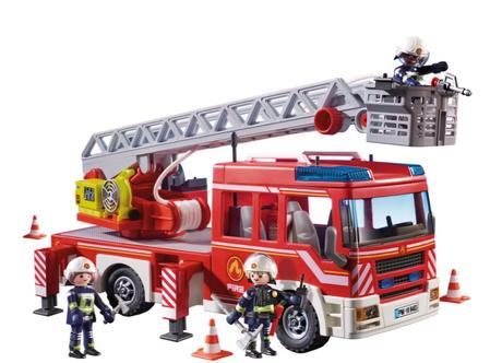 Playmobil 9463 + 9093 + iné - hasiči a auto, 
