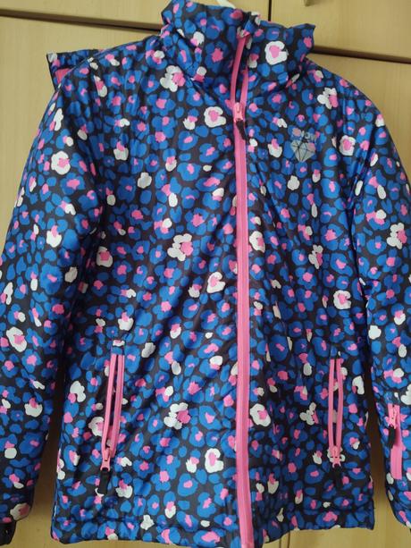 Zimná vetrovka, 146