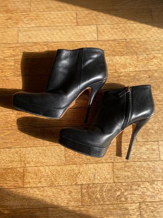 Kožené gucci čižmy 39, gucci,39