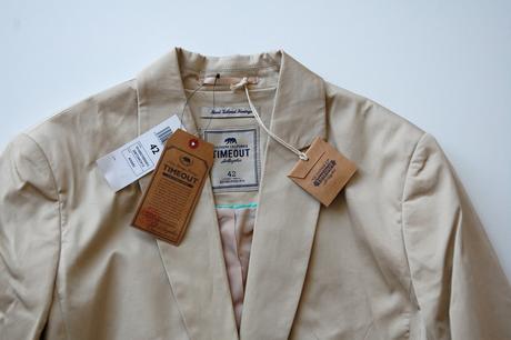 Elegantné bežové dámske sako (blejzer) 40 a 42, timeout,42