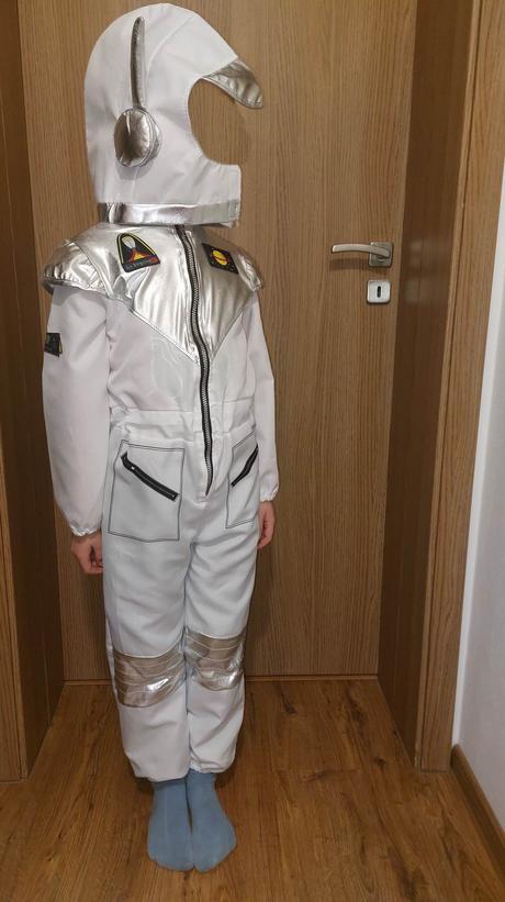 Kostým kozmonaut, 