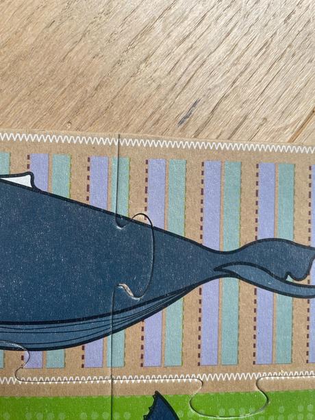 Puzzle 20 ks + krasna anglicka kniha,