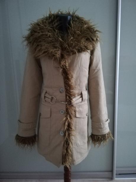 Béžový zimný kabát s odopínateľnou zimnou vložkou, l