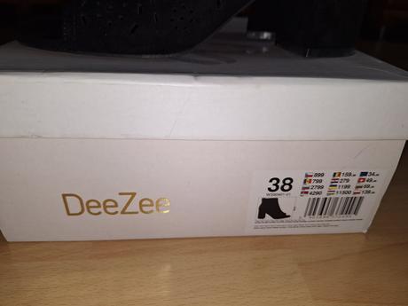 Pekné topánočky deezee, 38
