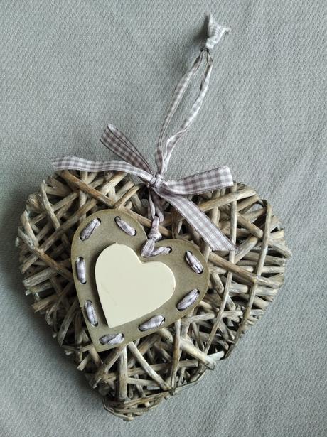 Prútené srdce 16 x 16 cm, 