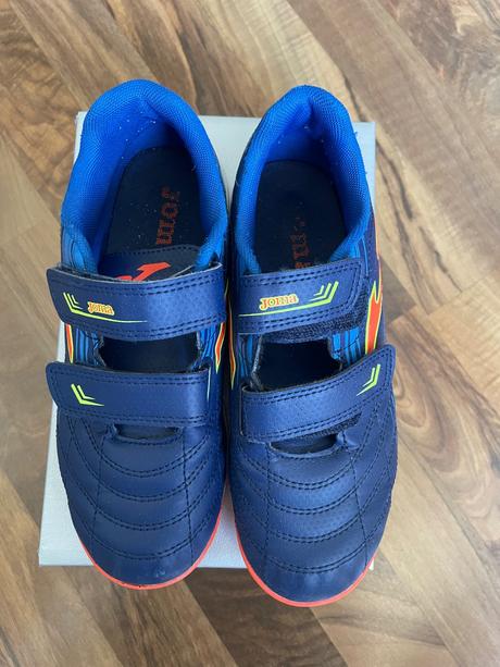 Futsalové halovky, joma,35