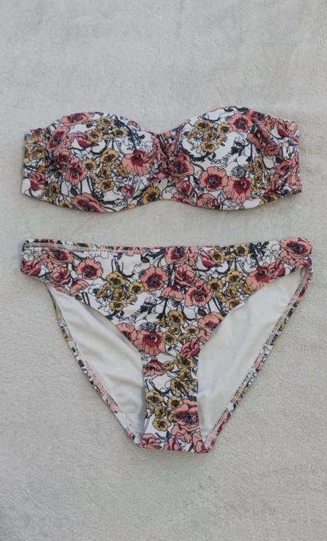 Kvetované plavky, esmara,s