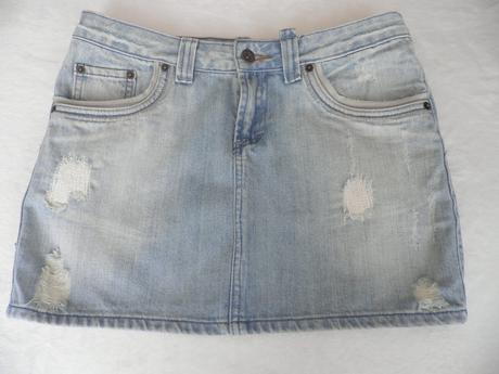 Suprová značková  riflová suknička, s