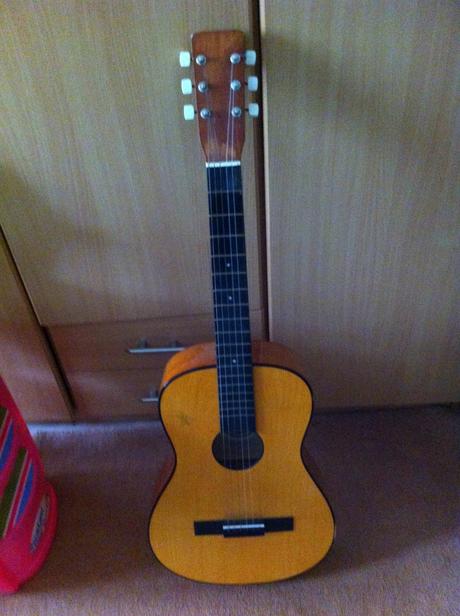 Gitara hudobný nástroj, 