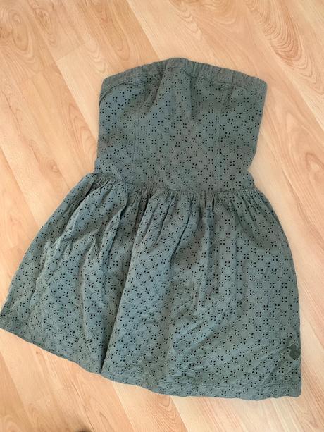 Dámske oblecenie, s