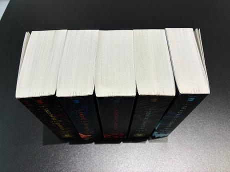 George r.r. martin a song of ice and fire, 