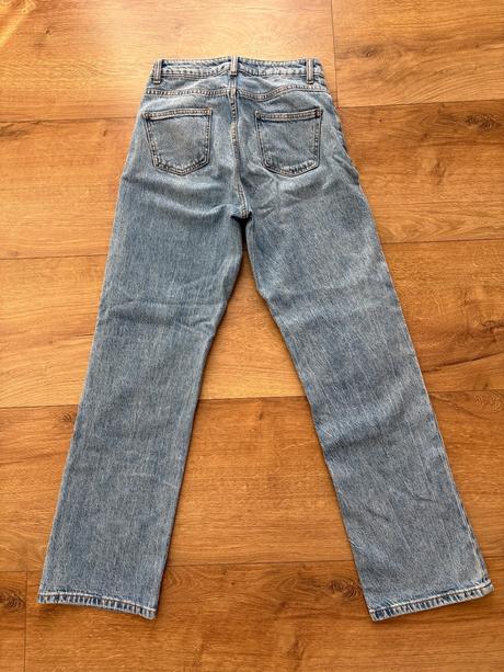 Rovné rifle a vysokým pásom, primark,34