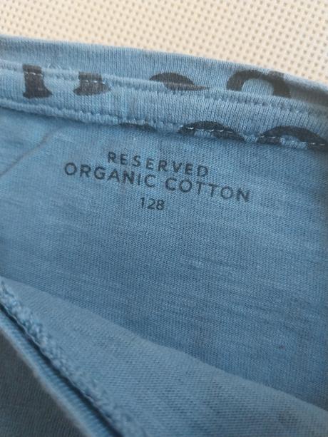 Tricko, reserved,128