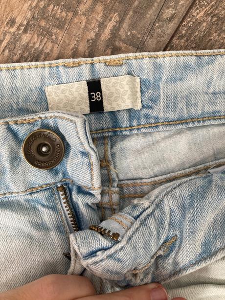 Riflové šortky, 38