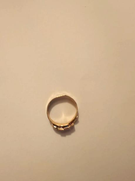 Zlatý prsteň 18-karát, 