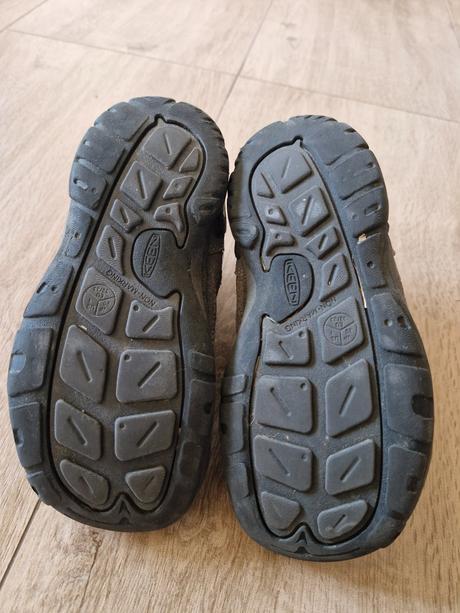 Topanky znacky keen, keen,33