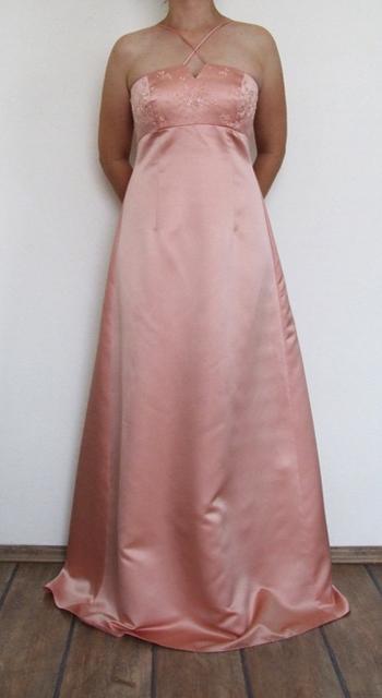 Spoločenské šaty, 34