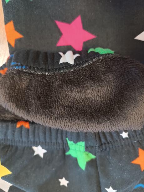 Zeteplené nohavice, 134