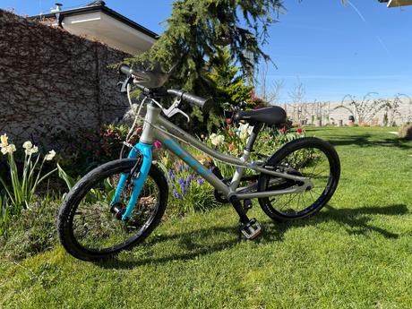 Ultraľahký puky ls-pro 18 (6kg) + pomocné kol, puky,18