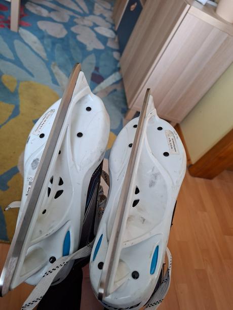 Brankarske korcule bauer, vel. 38 - vyborny stav, bauer,38