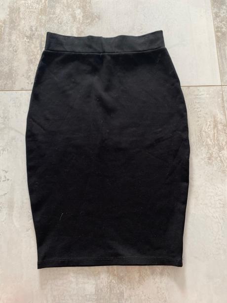 Púzdrova sukňa, amisu,34