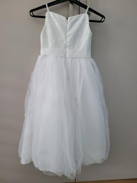 Šaty na 1. sv. prijímanie, 128