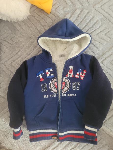 Mikinová bunda, 104