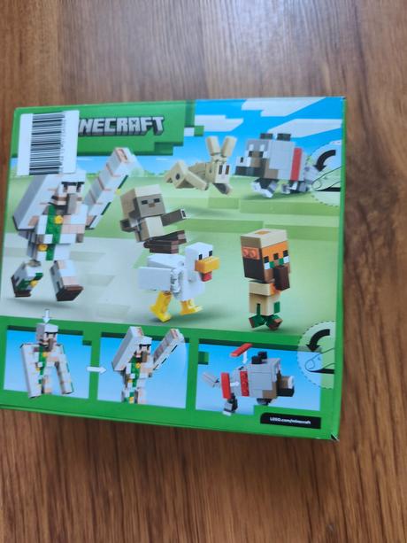 Lego minecraft 21592 kurací džokej a útok v púšti,