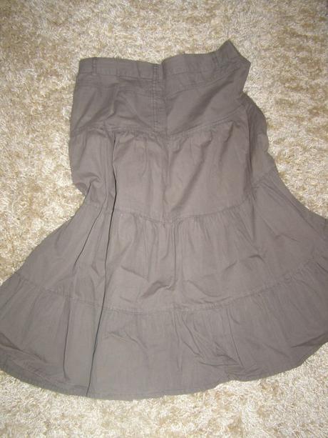 Olivovo zelená nádherná sukňa, kenvelo,xs