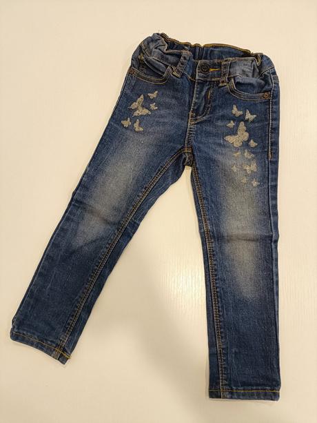 Rifle s trblietavými motýlikmi s nastaviteľným pás, dopodopo,98