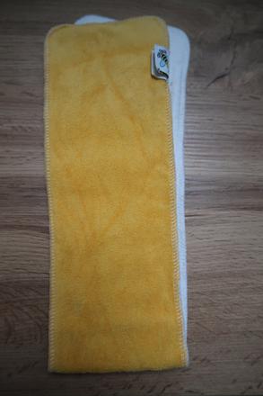 Dlouhá vkládací plena žlutá, majab