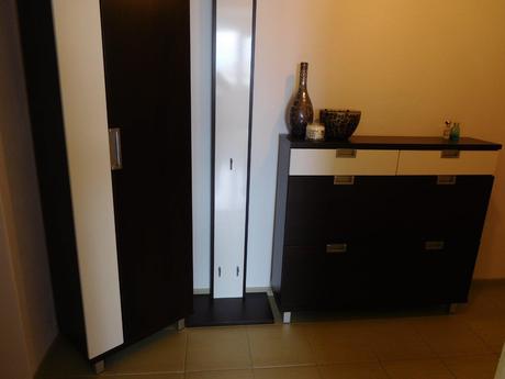 Nábytok do vstupnej chodby,, 