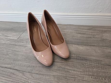 Lakované lodičky na plnom opätku, next,41