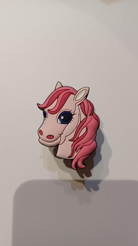 Úchytka na skriňu, skrinku, šuflík, 