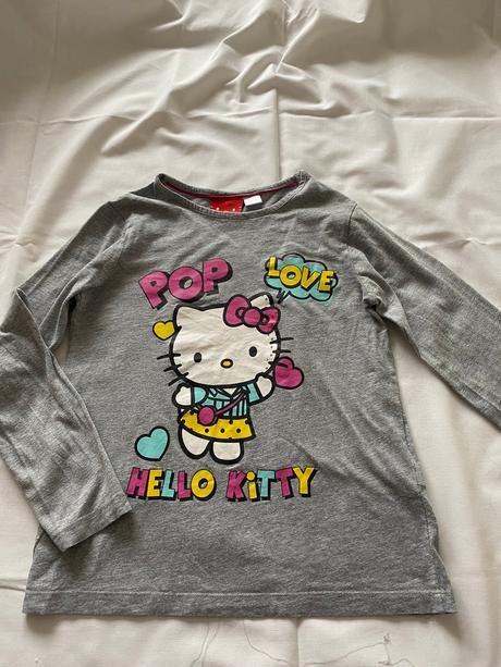 Šedé tričko, hello kitty,128