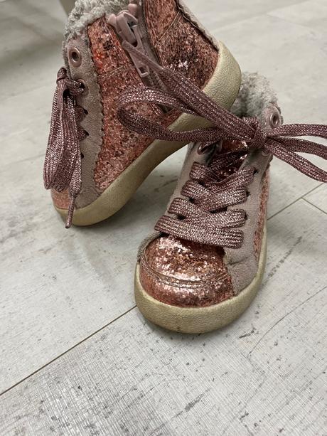 Štýlové ligotavé zateplene tenisky, f&f,23