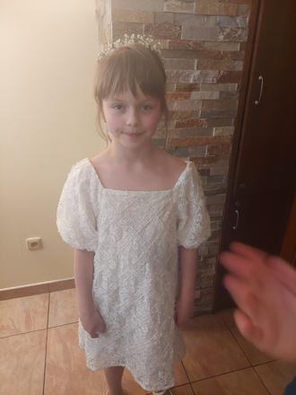 Predám šaty na prvé svate prijimanie, 146