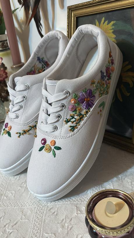 Plátené, ručne vyšívané tenisky, 36 - 42