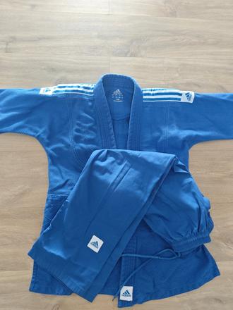 Kimono na judo, 152