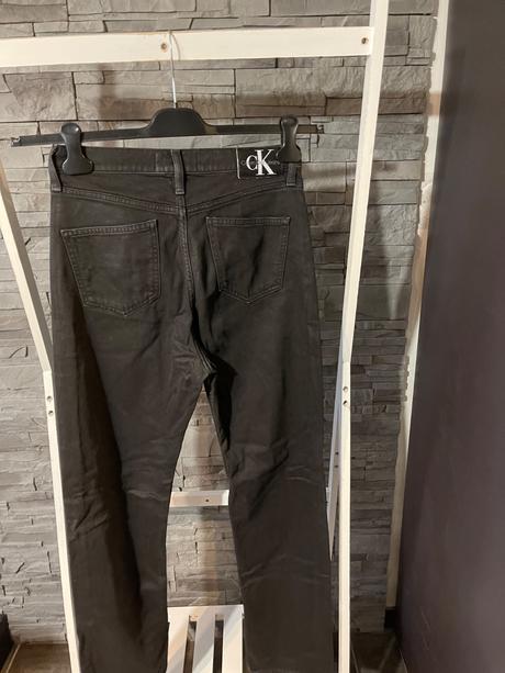 Calvin klein v.29, calvin klein,28