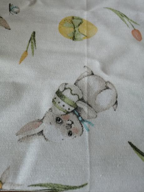 Veľkonočná stola obrus, 