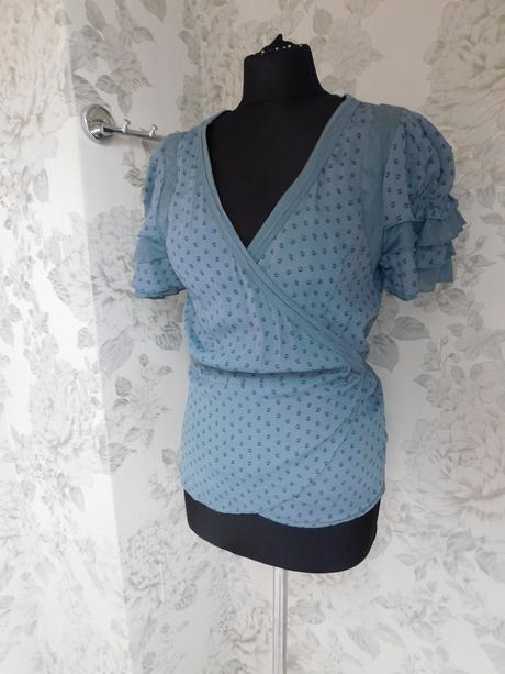 Luxusna zavinovacia bluzka, 40