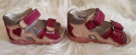 Dievčenské sandálky, 23